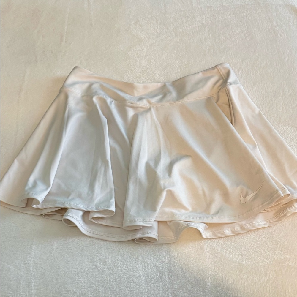 Nike Women's Cream Skort